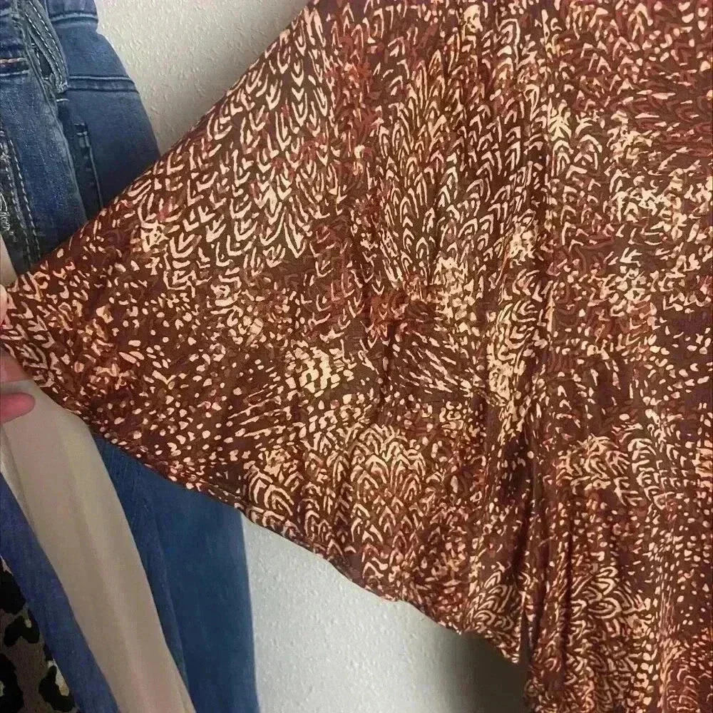 Daytrip Brown Patterned Blouse - image 4